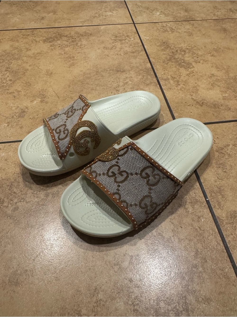 Custom-made Crocs - Picture 4 of 4